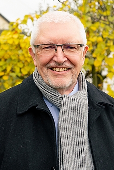 Dr. Achim Baumgarten Dr. Achim Baumgarten