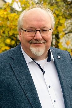 Dr. Claudius Moseler Dr. Claudius Moseler