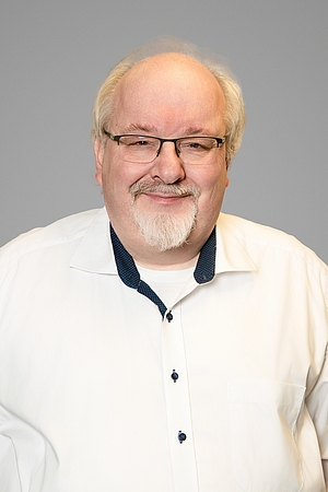 Dr. Claudius Moseler Dr. Claudius Moseler