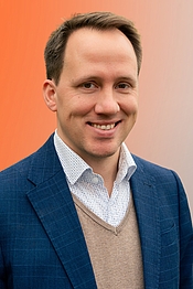 Erik Hofmann Erik Hofmann