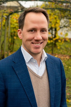 Erik Hofmann Erik Hofmann